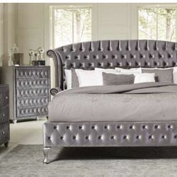 5 Piece Queen Bedroom Set