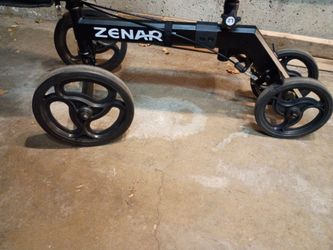 Knee scooter aid almost brand new