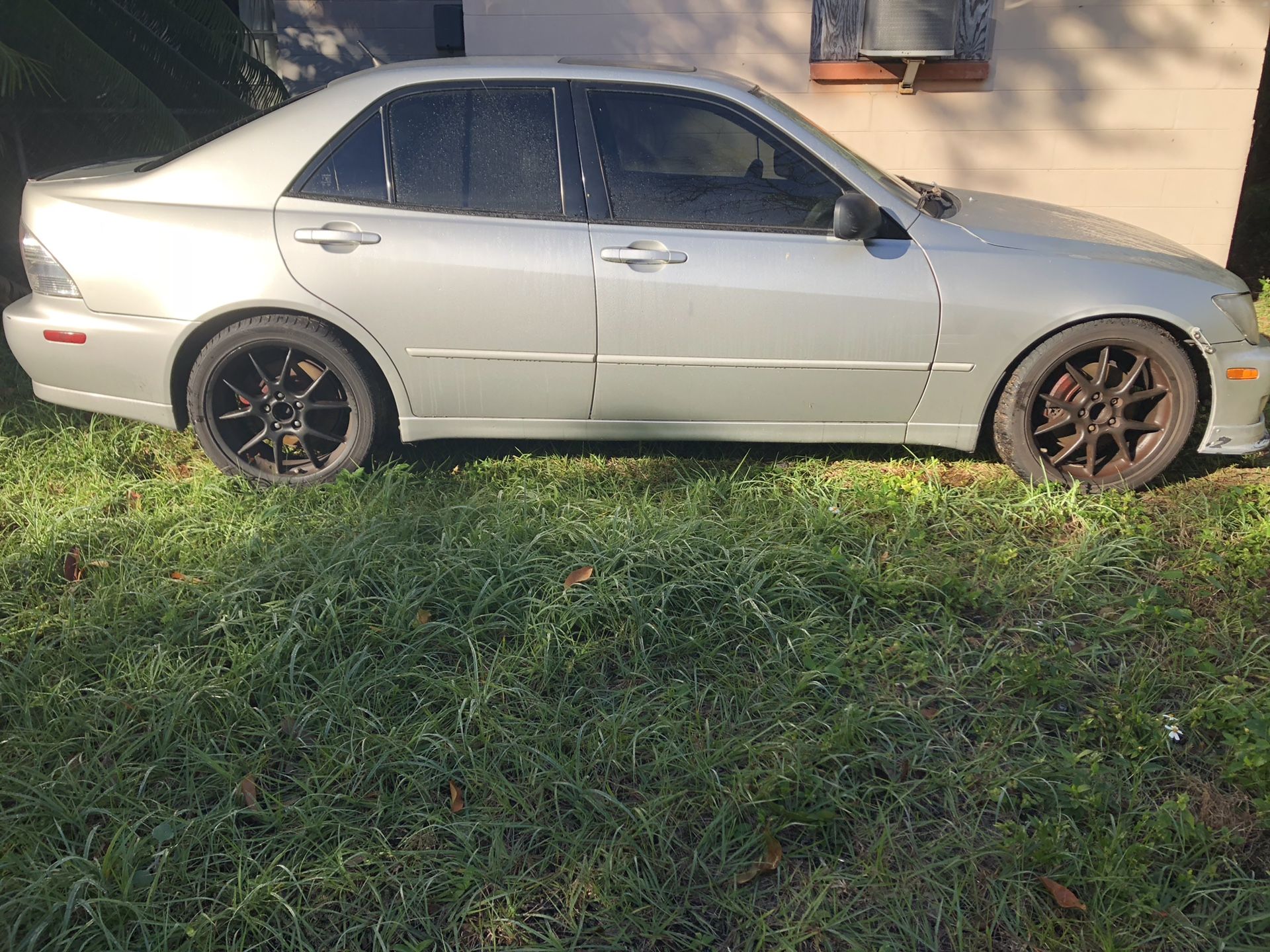 2001 Lexus IS 300