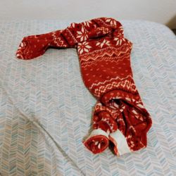 Christmas Dog Sweatshirt Size Medium 5 Dollars 
