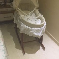 Modern Rocking Bassinet Stand Baby Bed Without Basket