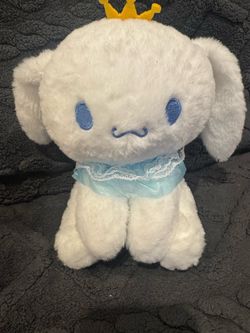 Cinnamoroll Sanrio Plush with Crown and Lace Collar