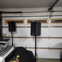 Harbinger VARI V2408 Powered 8" 2-Way Loudspeaker With Bluetooth, DSP and Smart Stereo