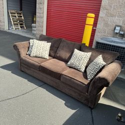 Couch (Free Delivery)