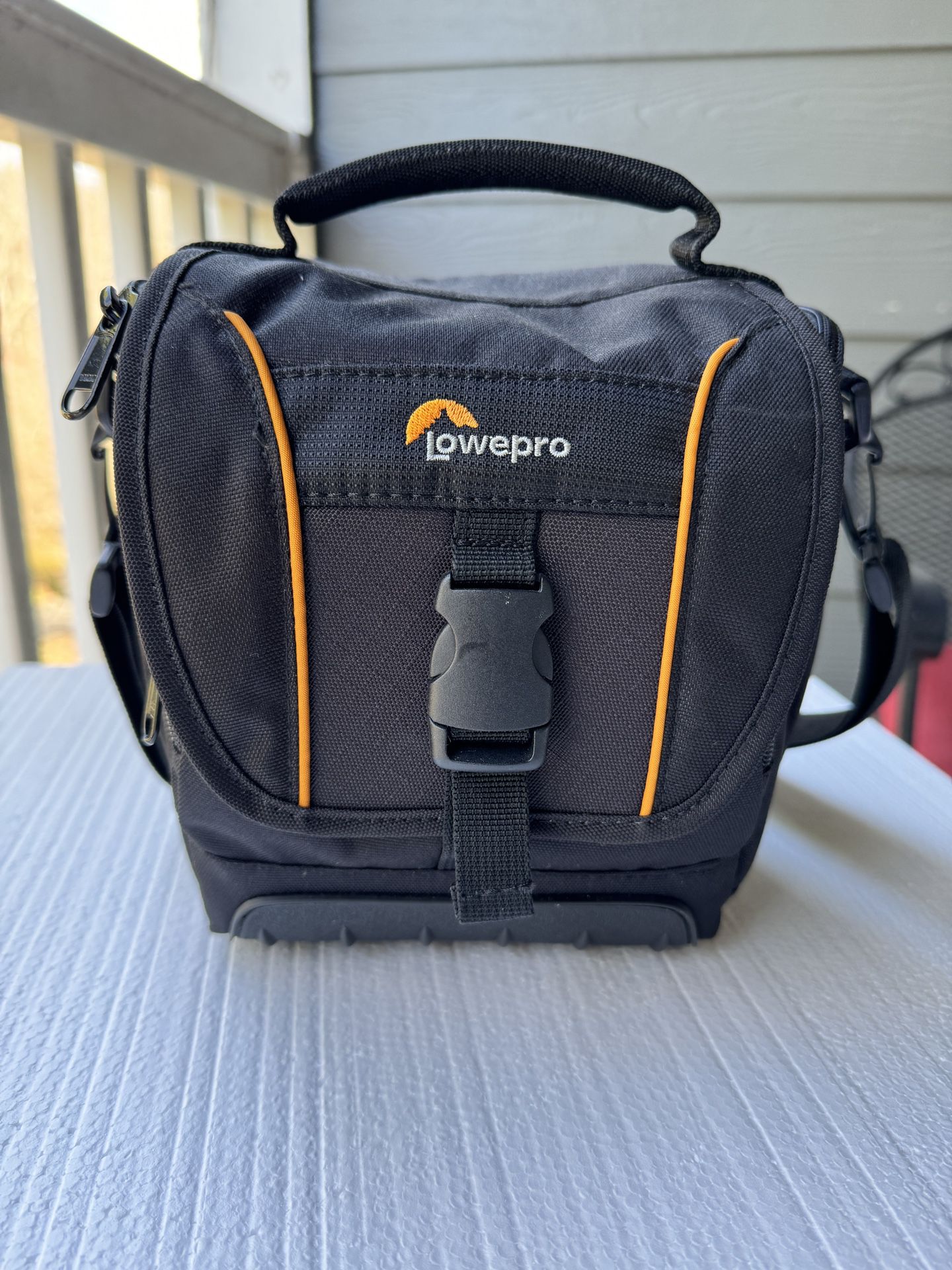 Lowepro Camera Bag With Removable Shoulderstrap