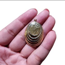 Vintage Gold Toned Bling Pendant