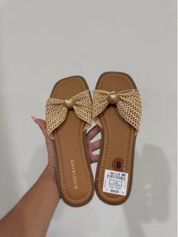 Women’s Sandals