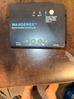 Renogy Wanderer 30A Solar Charge Controller 12V 400W