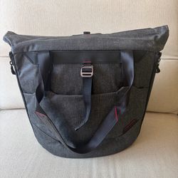Peak Design Everyday 20L Tote Bag - Gray, Zip Closure Shoulder Strap Pockets