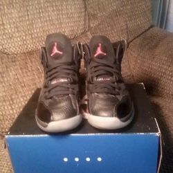 Jordans Size 5y