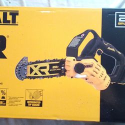 DeWalt XR 20Volt Max Brushless Motor Pruning Chainsaw