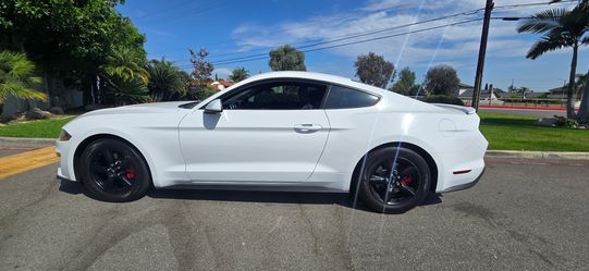 2018 Ford Mustang