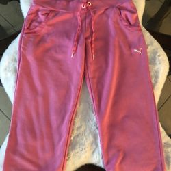 Woman  Puma Shorts 