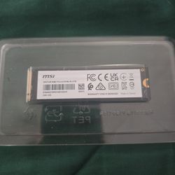 MSI Spatium M482 PCIe 4.0 NVMe M.2 2TB SSD