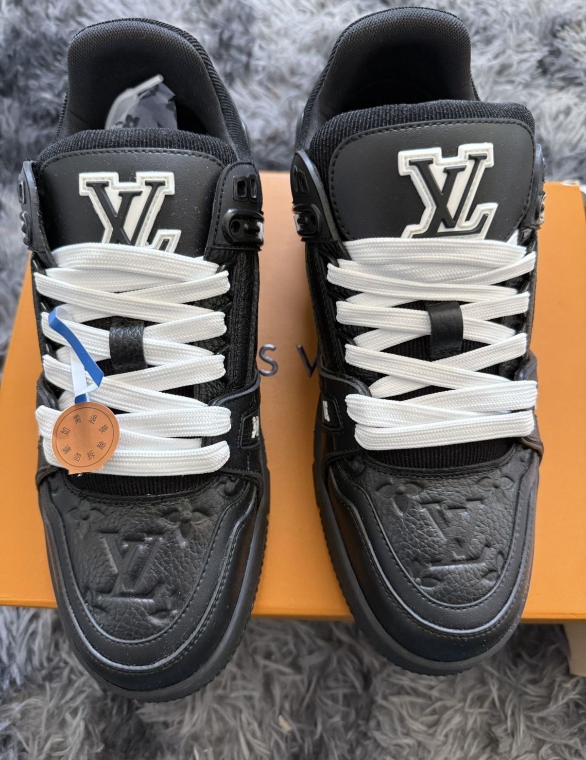 LV Sneakers