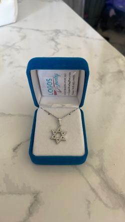 New Logos Trading Post Star of David Cross Necklace – Sterling Silver