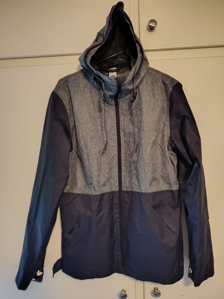 Decathlon Raincoat Size M