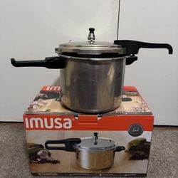 Imusa 7Qt. Pressure Cooker (6.7lts)