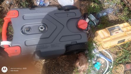 Camco Rhino 15-Gallon Portable RV Tote Tank Plus accessories