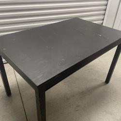 Kitchen table