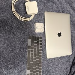 13” MacBook Pro 2022 M2 Touchbar