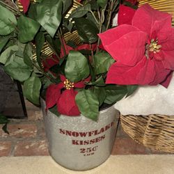 Christmas Decor Qty 2