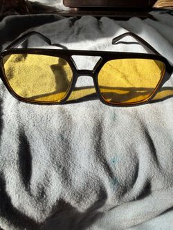 “Y2K Retro Aviator Sunglasses – Brand New – Multiple Colors