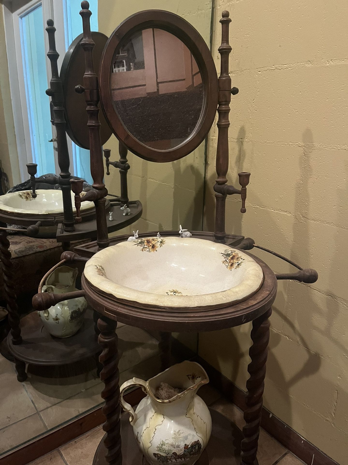 Antique Dry Sink