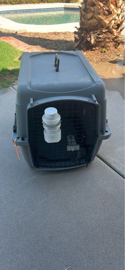 Crate for pets