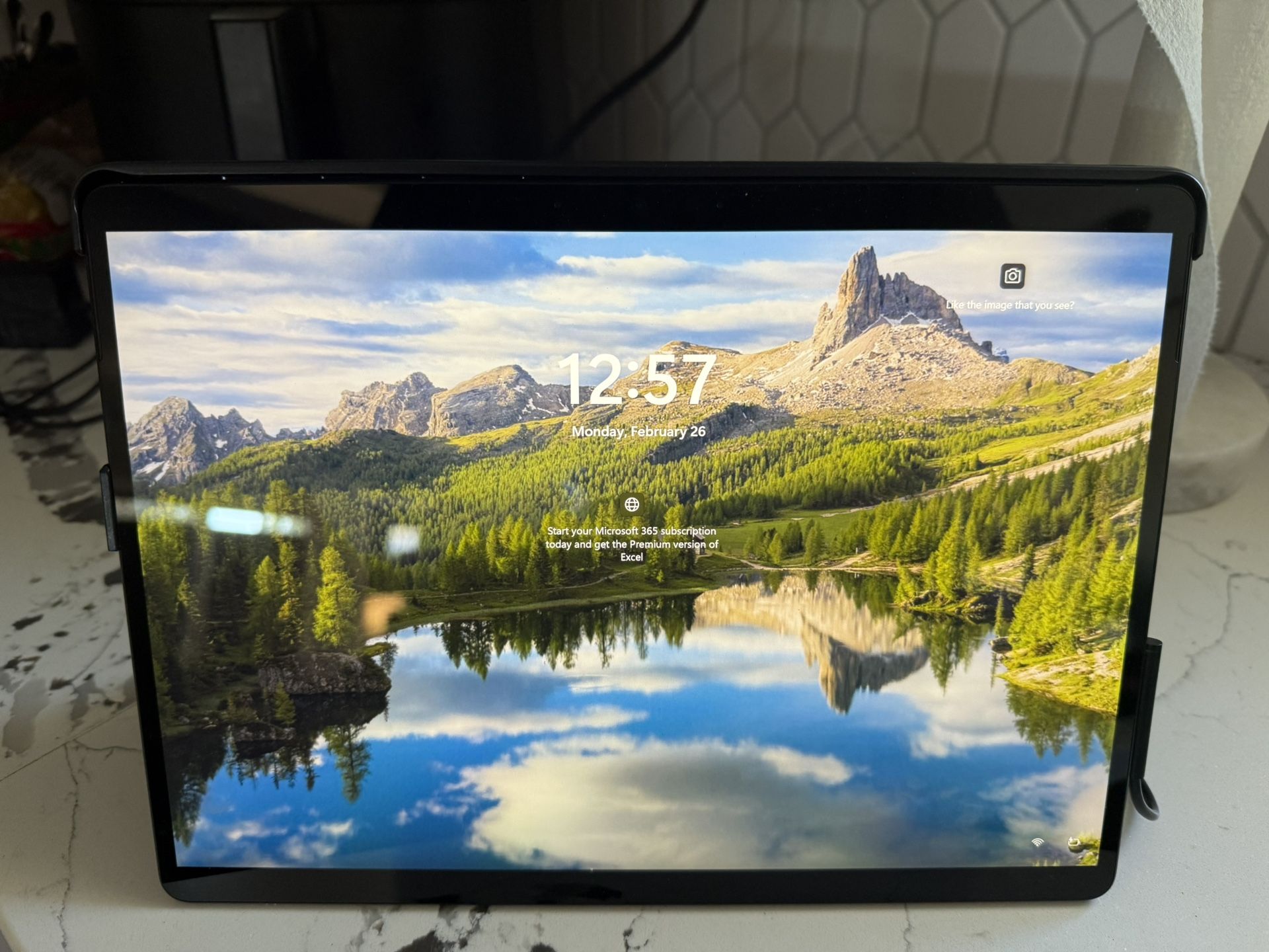 Microsoft Surface Pro 8 | 256GB - Windows 11
