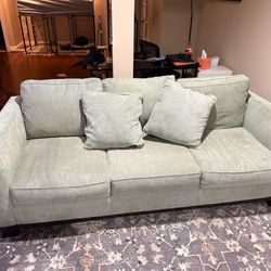 3  Cushion Couch  