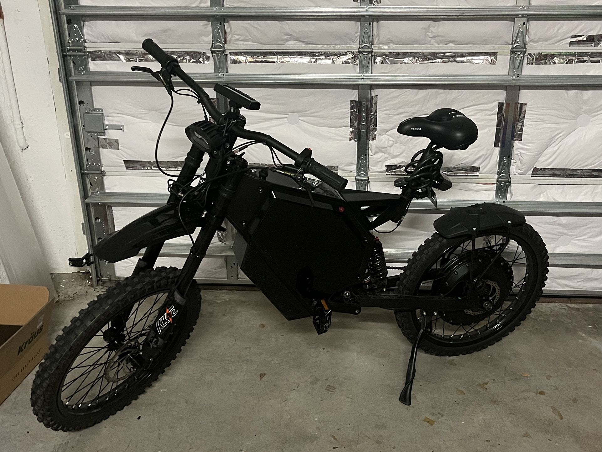 Enduro e-bike 12.000 watt motor 72volt battery