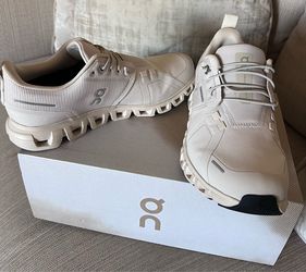 On Women's Cloud 6 WP Sneakers