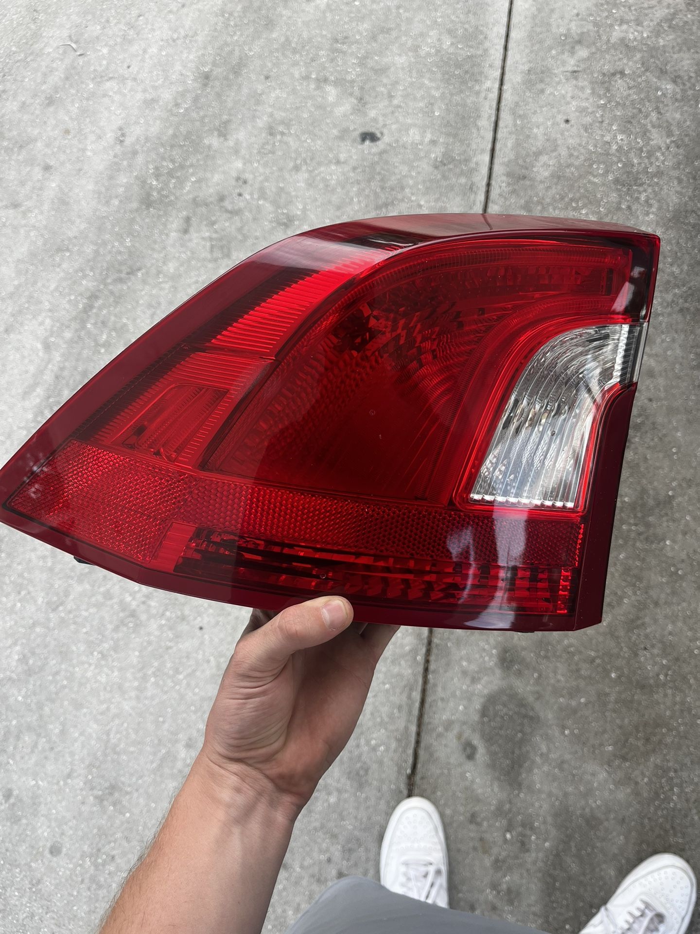 2015-17 Volvo S60 Driver Side Tailight