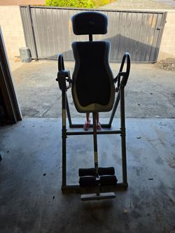 Innova Inversion Table