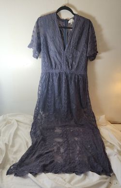 Blue Lace Midi Dress with Deep V-Neck