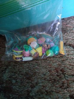 Bag of Shopkins
