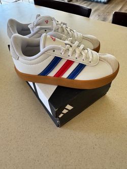 Adidas VL Court 3.0 Shoes