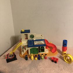 Vintage 1976 Fisher Price Little People Sesame Street Clubhouse #937 Complete 