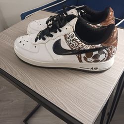 Patented Leather Air Force One's 1s Men Size 12