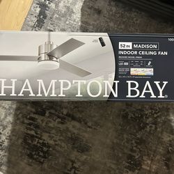 Hampton Bay 52 IN Indoor Ceiling Fan