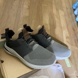 Skechers