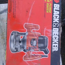 Black And Decker Rp200 Plunge Router 