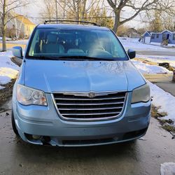 2008 Chrysler Town and Country Touring 