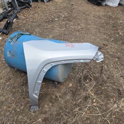 2019-2025 TOYOTA RAV4 FENDER PASSENGER SIDE 
F21026