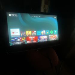 Sony Bravia  TV – Works Perfect – No Remote