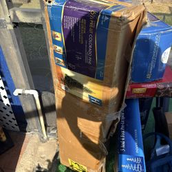 Christmas Tree 61/2 Pre Lit Colorado Pine 