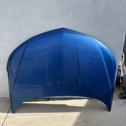 Chevrolet Volt 2 Hood