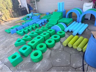 Giant foam blocks