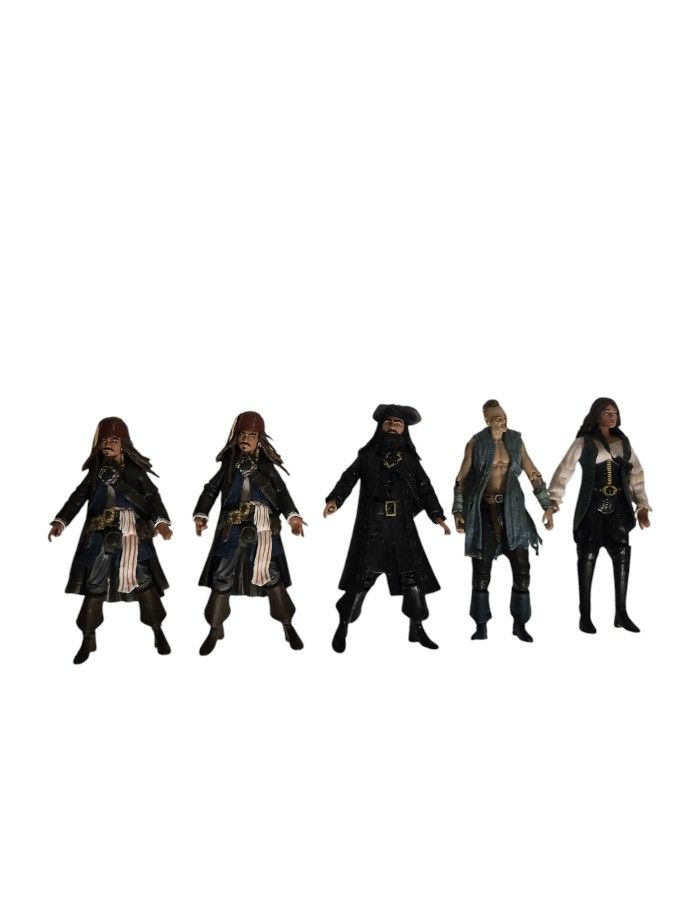 Pirates of the Caribbean 4" figures Jakks Disney 2011 lot of 5